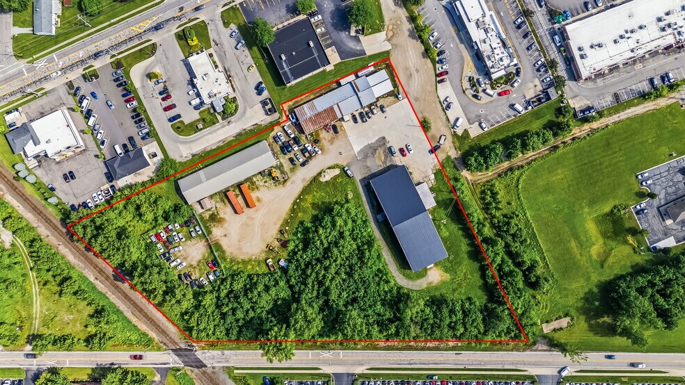 1005 - 1051 Delaware Avenue portefeuille de 2 propriétés à vendre sur LoopNet.ca - Photo du bâtiment - Image 2 de 6