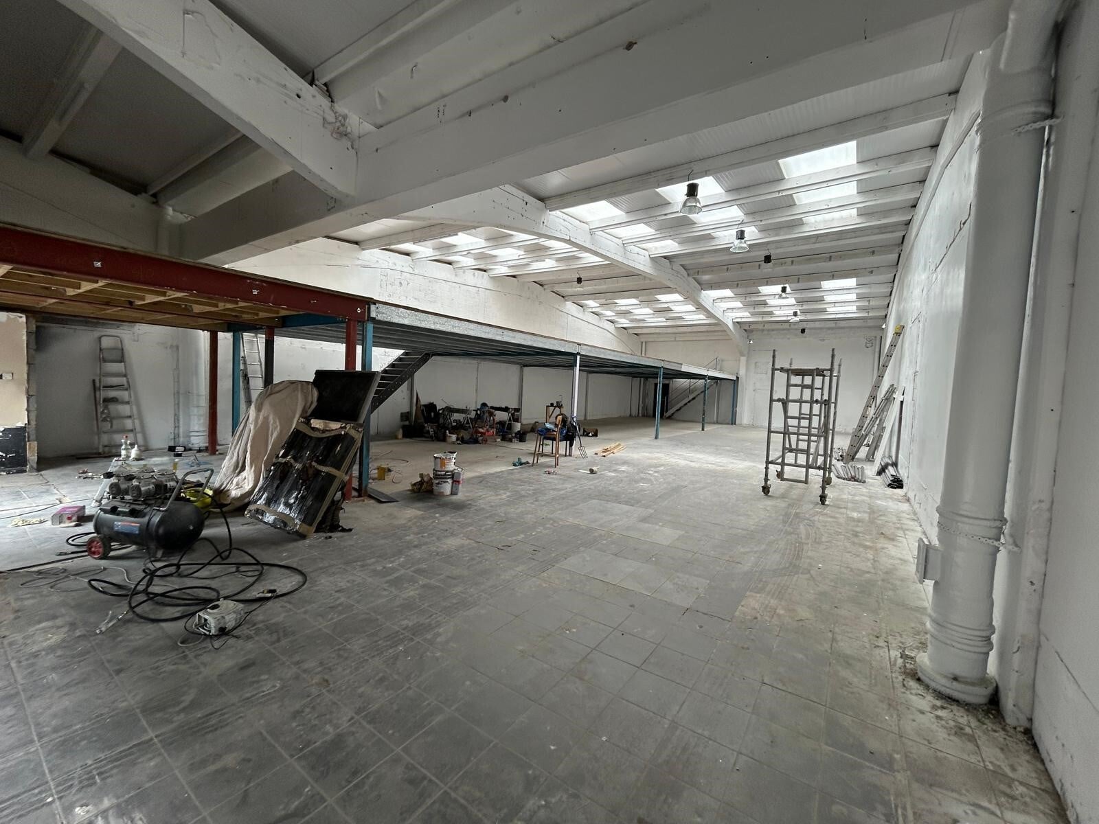 Argall Ave, London for lease Interior Photo- Image 1 of 18