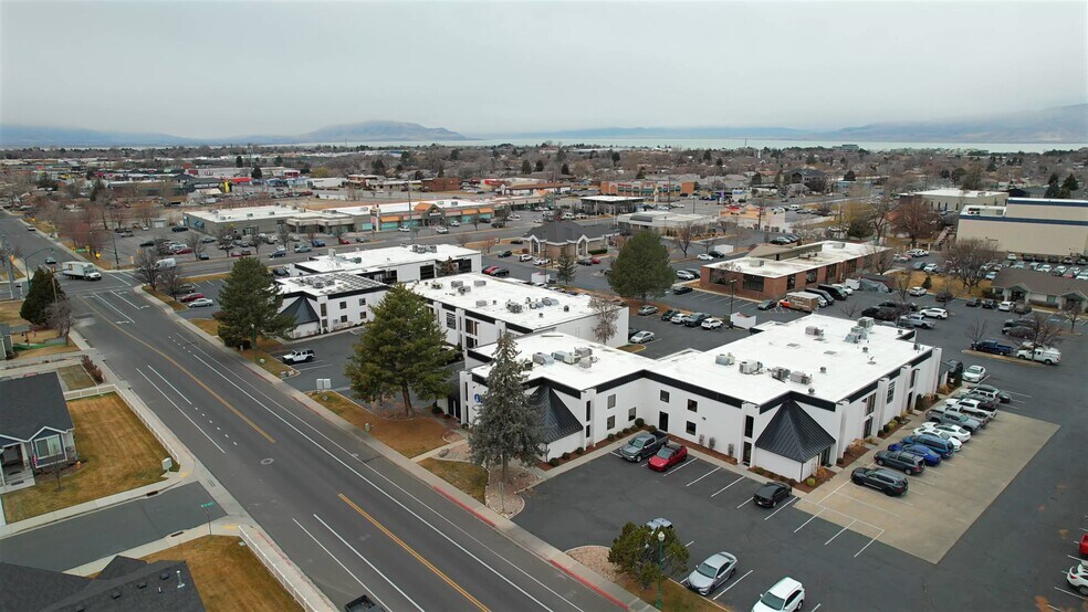 768 S 400 E, Orem, UT à vendre - Vidéo sur l’inscription commerciale - Image 2 de 13