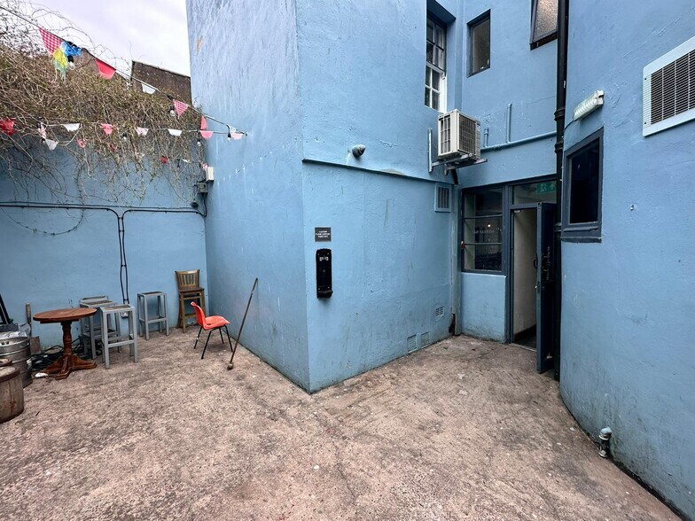 66 High St, Maryport à vendre - Photo du bâtiment - Image 2 de 15