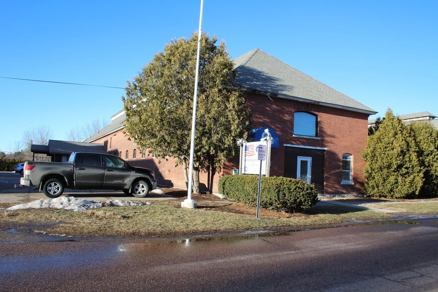 162 Hegeman Ave, Colchester, VT à louer - Photo du bâtiment - Image 3 de 21