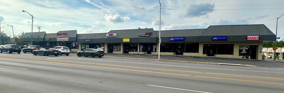 1983-1999 Harrodsburg Rd, Lexington, KY à vendre - Photo du bâtiment - Image 1 de 1