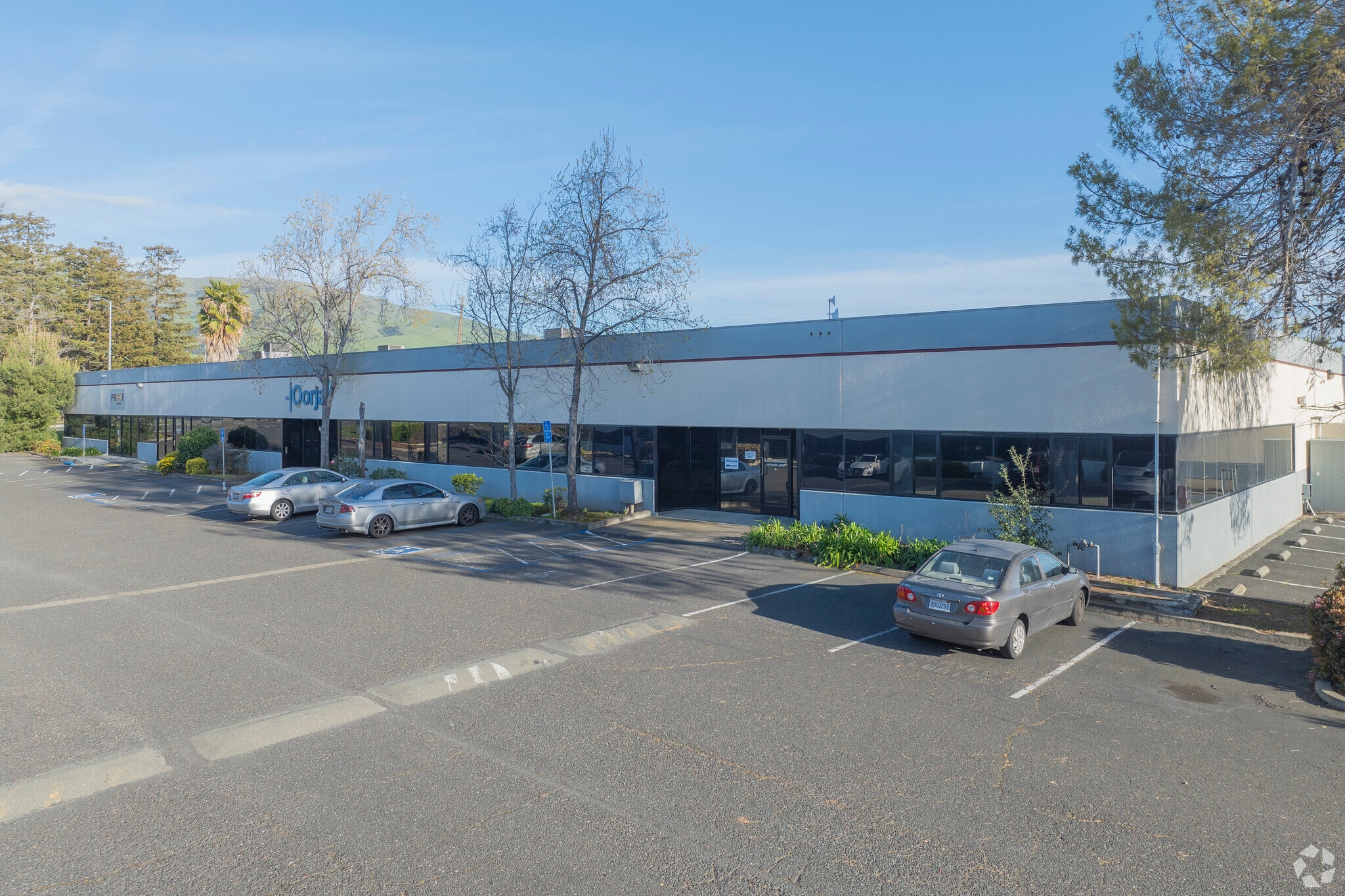 45437 Warm Springs Blvd, Fremont, CA for lease Building Photo- Image 1 of 14