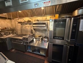 983 Flushing Ave, Brooklyn, NY for lease Interior Photo- Image 2 of 8