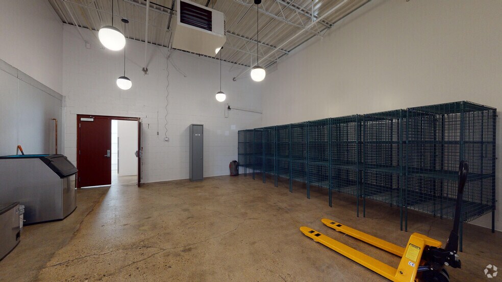 1282 Essex Ave, Columbus, OH for lease - Matterport 3D Scan - Image 3 of 16