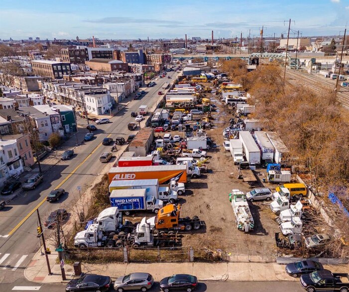 1825 Pacific St, Philadelphia, PA à vendre - Photo du bâtiment - Image 2 de 4