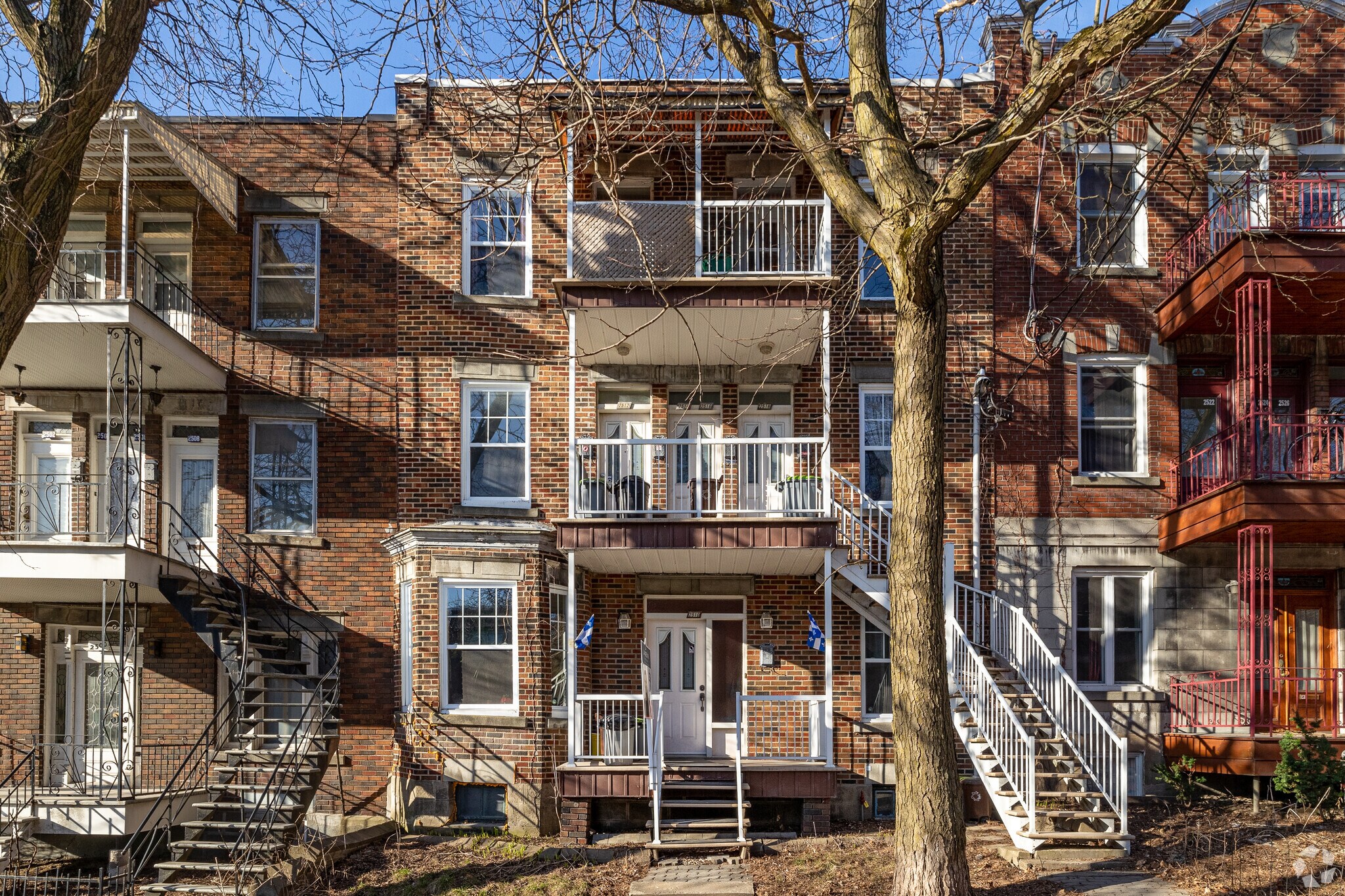 2510-2518 Rue Sheppard, Montréal, QC for sale Primary Photo- Image 1 of 1