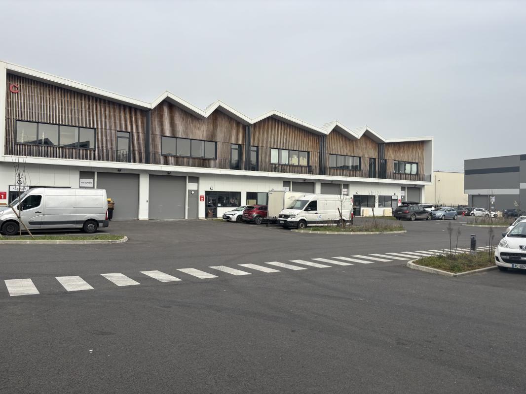 Flex dans Montmagny à louer Photo du bâtiment- Image 1 de 40