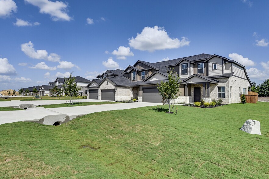 4405 Clovis Ct, Midlothian, TX à vendre - Photo principale - Image 2 de 40