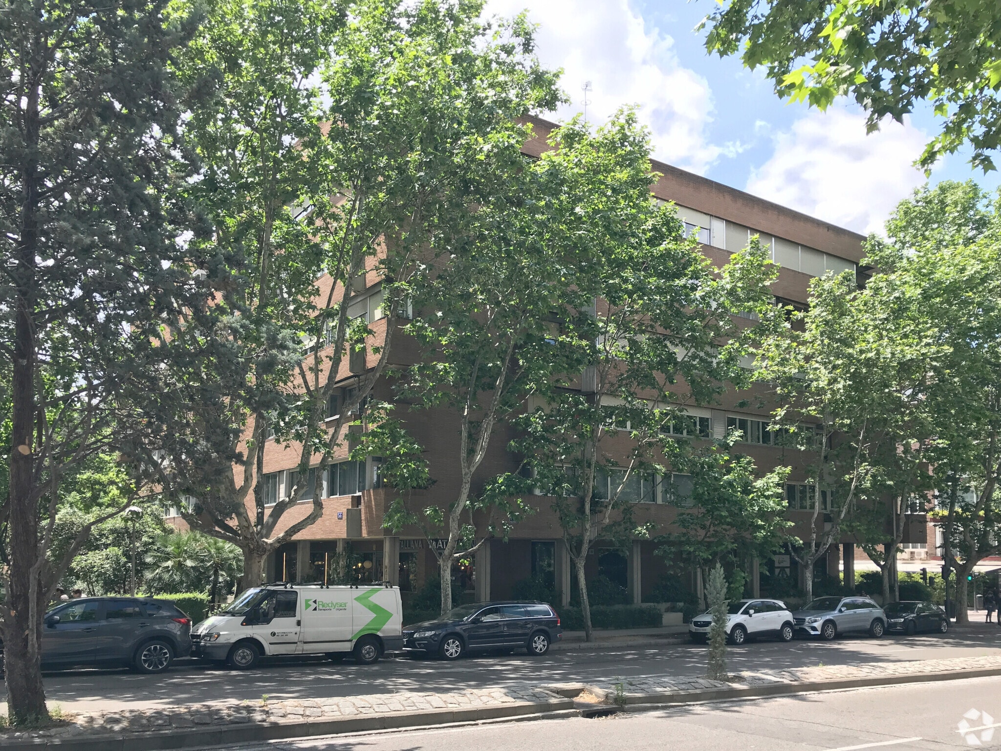 Multifamily in Madrid, Madrid for sale Primary Photo- Image 1 of 2