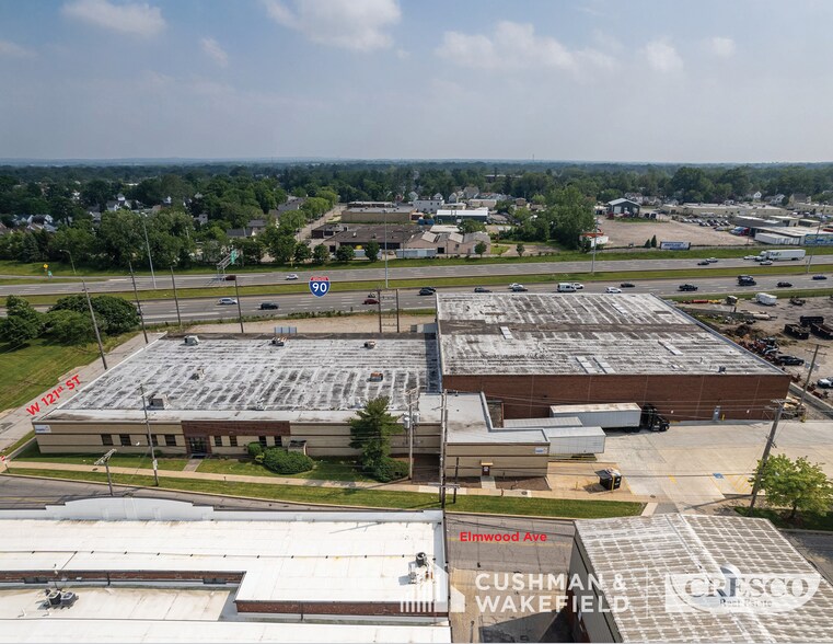 12201 Elmwood Ave, Cleveland, OH à louer - Photo du bâtiment - Image 1 de 11