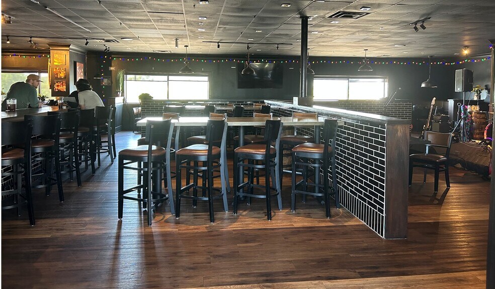 5532 Athens Boonesboro Rd, Lexington, KY à louer - Photo du bâtiment - Image 3 de 9