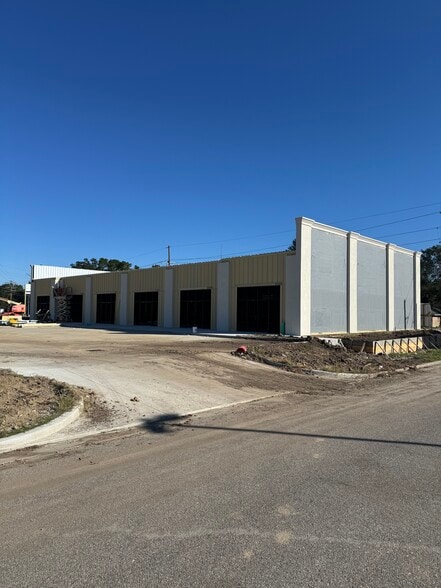 8150 Perkins rd, Baton Rouge, LA for lease - Building Photo - Image 2 of 10