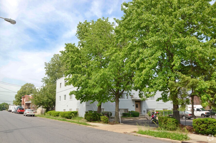 4827-4835 N 6th St, Philadelphia, PA à vendre - Photo du bâtiment - Image 2 de 2