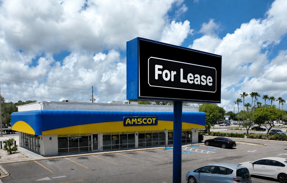 6585 102nd Ave, Pinellas Park, FL for lease - Building Photo - Image 2 of 8