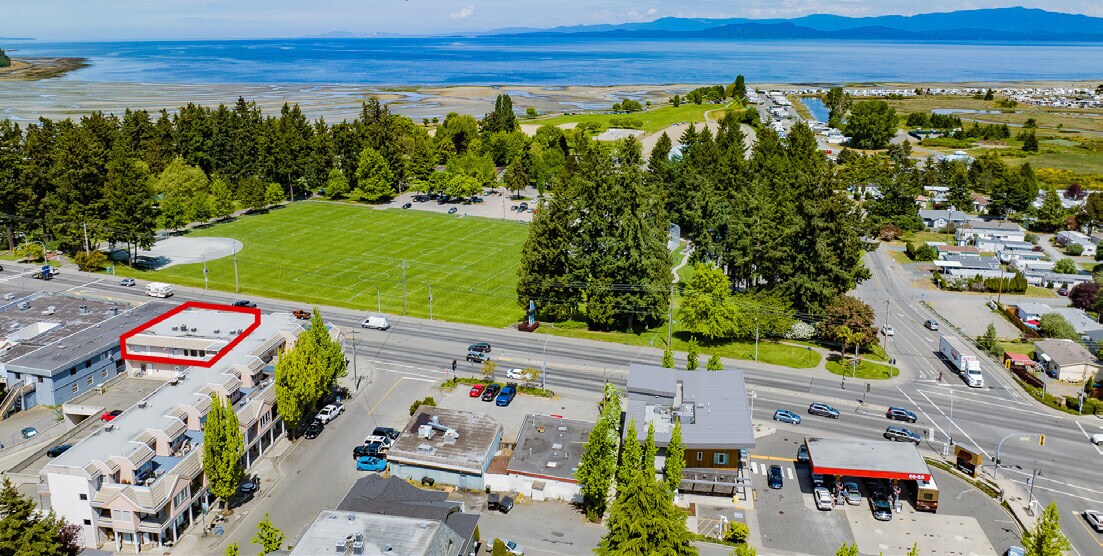 198 Island Hwy E, Parksville, BC for sale Aerial- Image 1 of 4