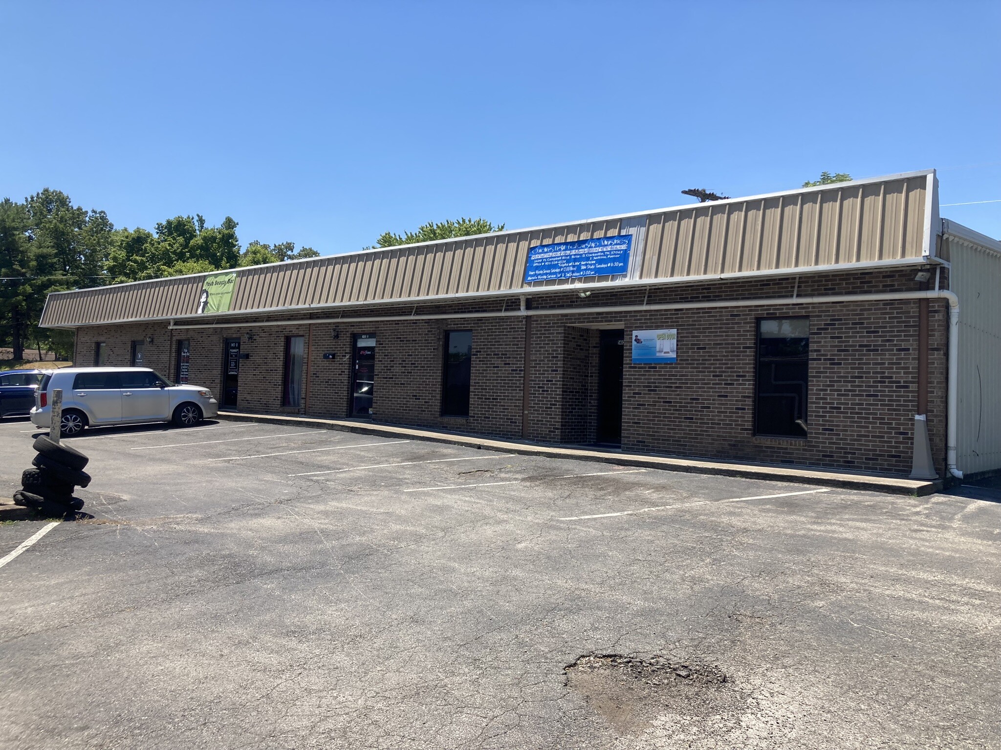 1400 Fort Campbell Blvd, Clarksville, TN for lease Building Photo- Image 1 of 9