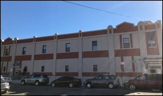 Plus de détails pour 13202 89th Ave, Richmond Hill, NY - Industriel à louer