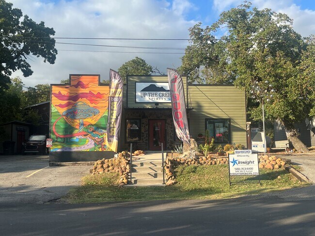 More details for 213 Lake dr, Medicine Park, OK - Retail for Sale