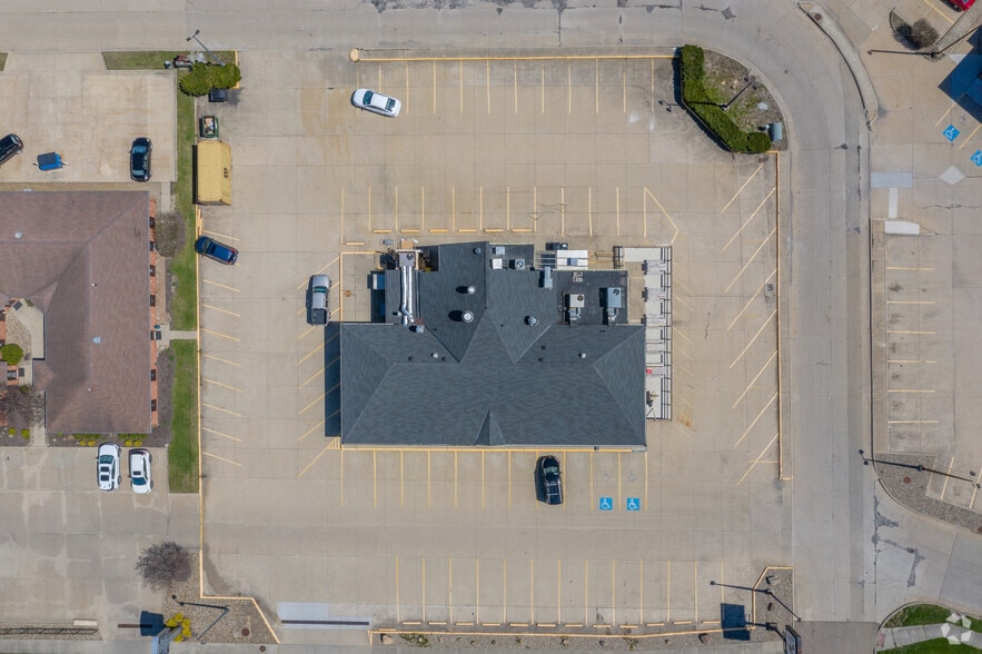 2727 Manchester Rd, Akron, OH for lease - Aerial - Image 2 of 3