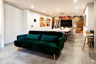 Calle Andorra, 22, Madrid, Madrid for lease Interior Photo- Image 2 of 7