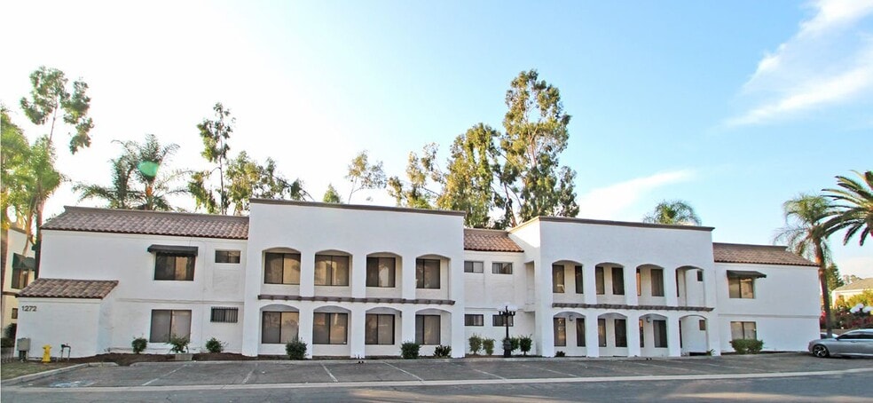 1274 Center Court Dr, Covina, CA for lease - Building Photo - Image 3 of 4