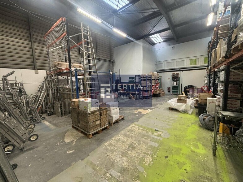 Flex in Montpellier for lease - Interior Photo - Image 3 of 9