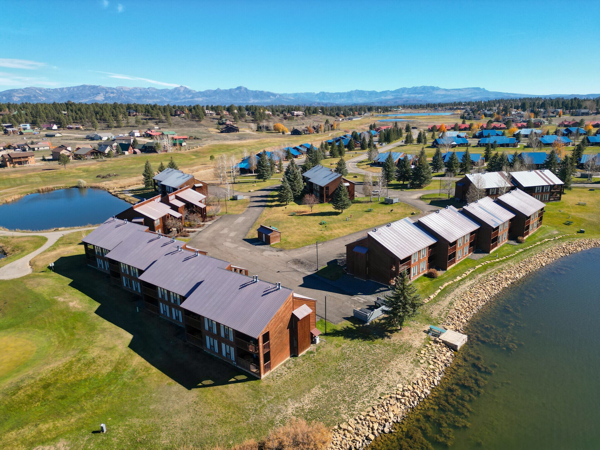 Formerly Club Wyndham Pagosa Springs portefeuille de 3 propriétés à vendre sur LoopNet.ca Photo principale- Image 1 de 7