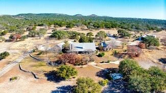 More details for 521 Bluff Creek Rd, Center Point, TX - Land for Sale