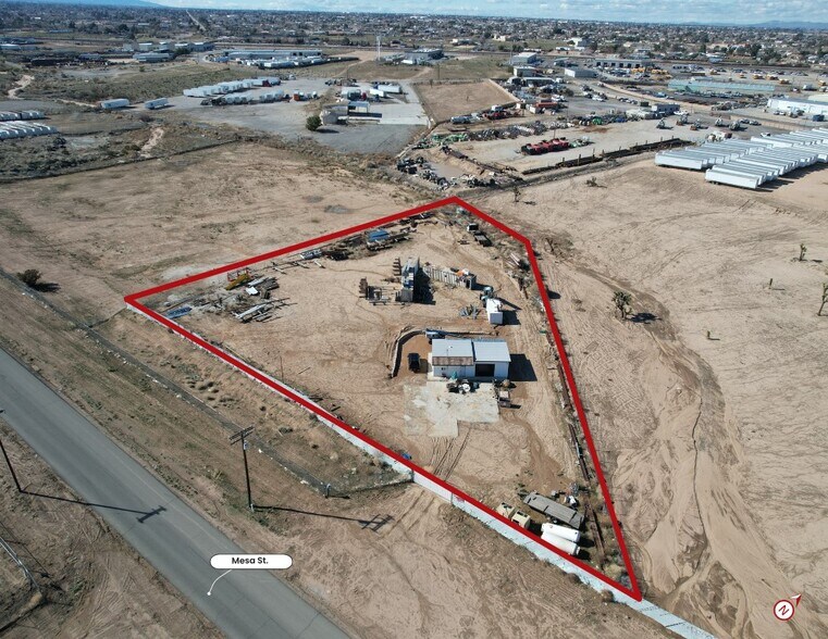 17316 Mesa St, Hesperia, CA à louer - Photo du bâtiment - Image 1 de 4