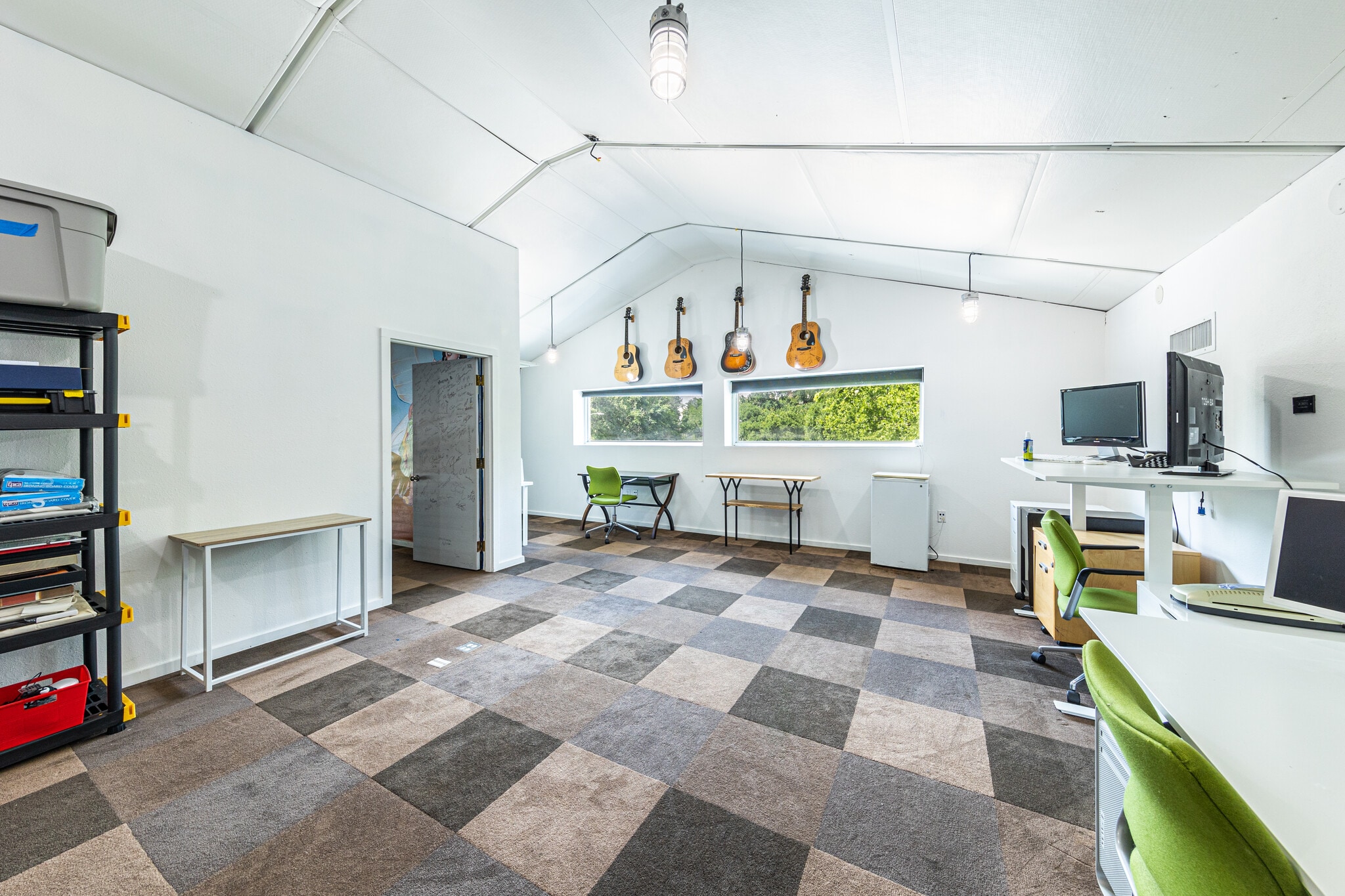 1107 S 8th St, Austin, TX for lease Interior Photo- Image 1 of 7