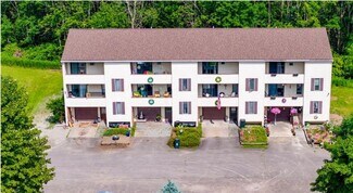 Plus de détails pour 114 Cassie Dr, Norwich, NY - Multi-résidentiel à vendre