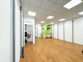 14 Commercial Sq, Camborne for lease Interior Photo- Image 2 of 4