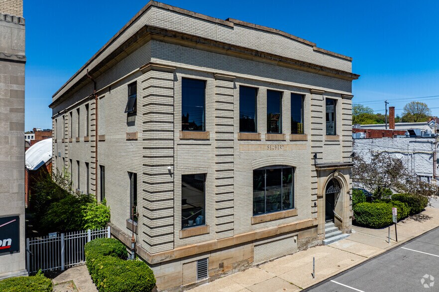 20 S Balph Ave, Pittsburgh, PA à vendre - Photo du bâtiment - Image 2 de 33