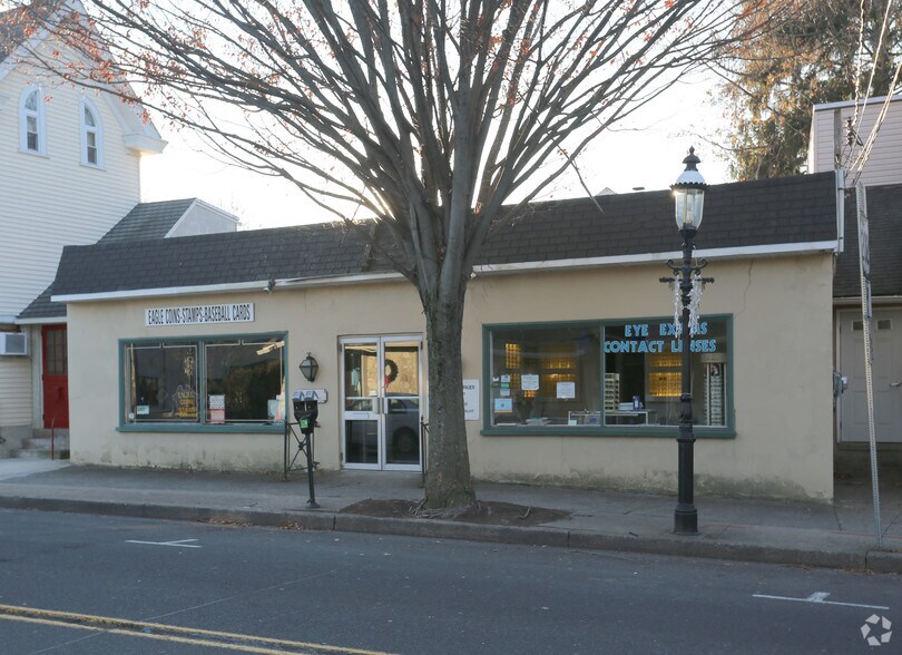 146 W State St, Doylestown, PA for lease - Building Photo - Image 3 of 3