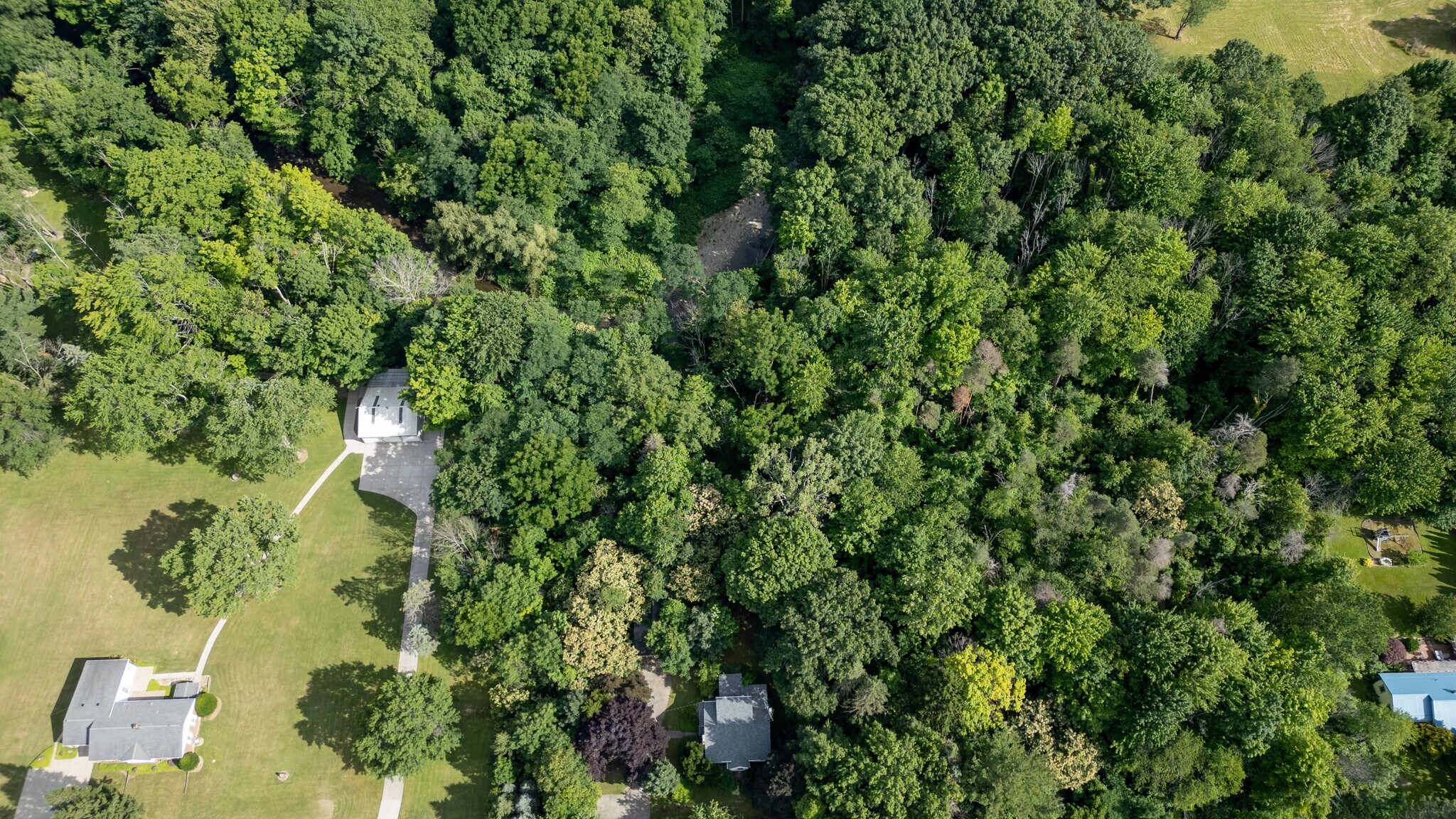 2629 Zimmerly Rd, Erie, PA à vendre Photo du bâtiment- Image 1 de 23