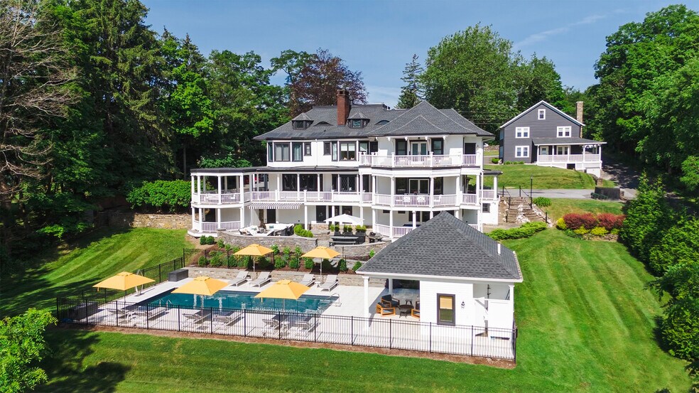 9 Chambers Rd, West Park, NY à vendre - Photo du bâtiment - Image 1 de 60