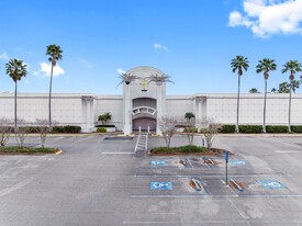 Lakeland Square Mall - Former Macy's Space - Theater