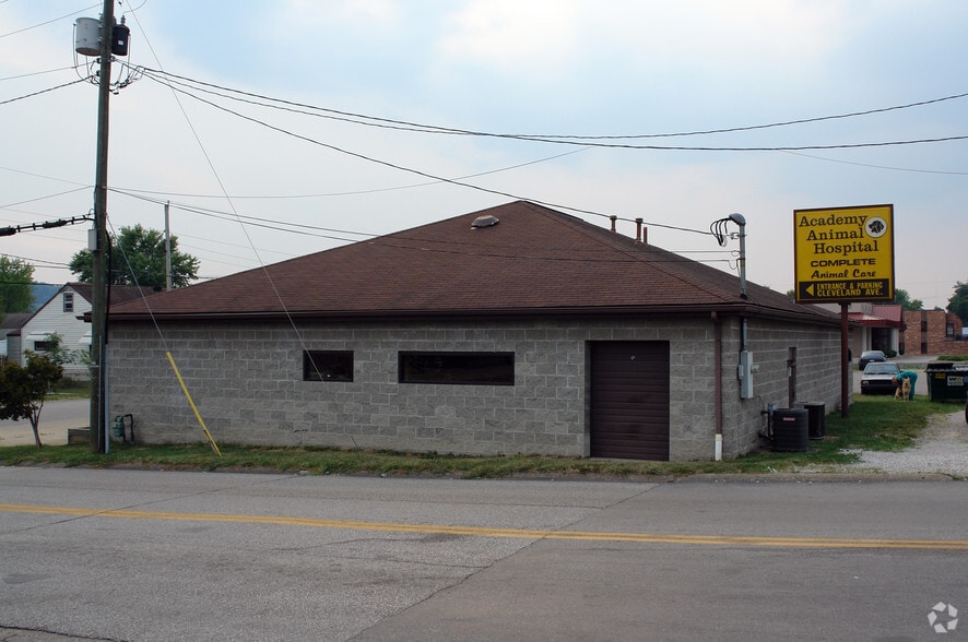 2374 Maccorkle Ave, Saint Albans, WV for lease - Building Photo - Image 2 of 9