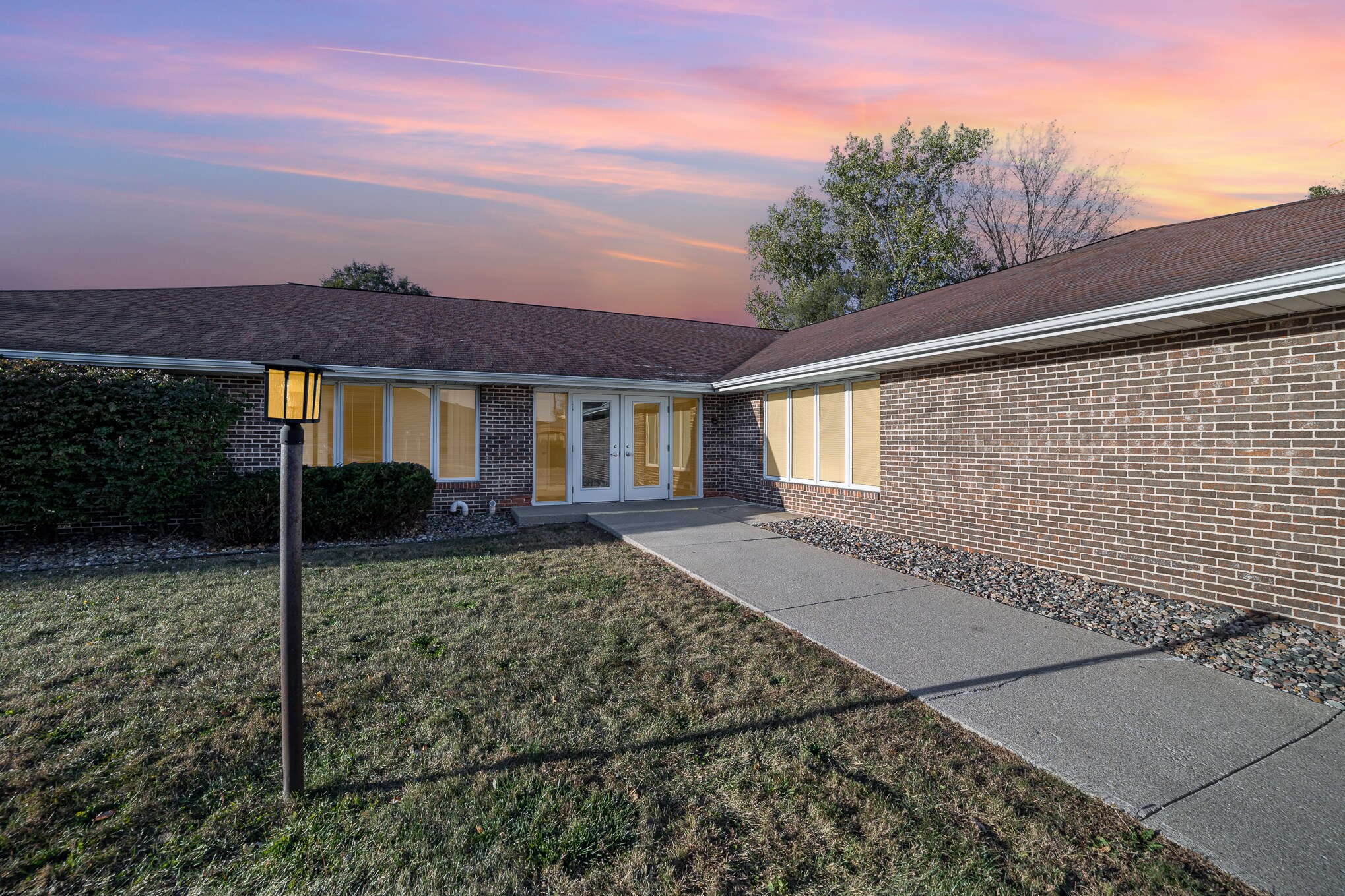 3150 Hallmark Ct, Saginaw, MI à vendre Photo principale- Image 1 de 32