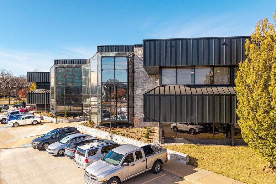 2087 E 71st St, Tulsa, OK à louer - Photo du bâtiment - Image 2 de 26