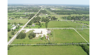 Plus de détails pour 13500 Bohemian Hall Rd, Crosby, TX - Industriel à vendre