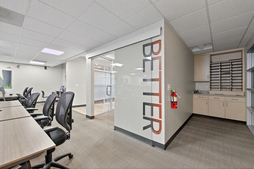 1817-1819 K St, Sacramento, CA à vendre - Photo du bâtiment - Image 2 de 13