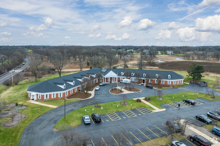 27401 W Il Route 22, Lake Barrington, IL for lease - Aerial - Image 3 of 14