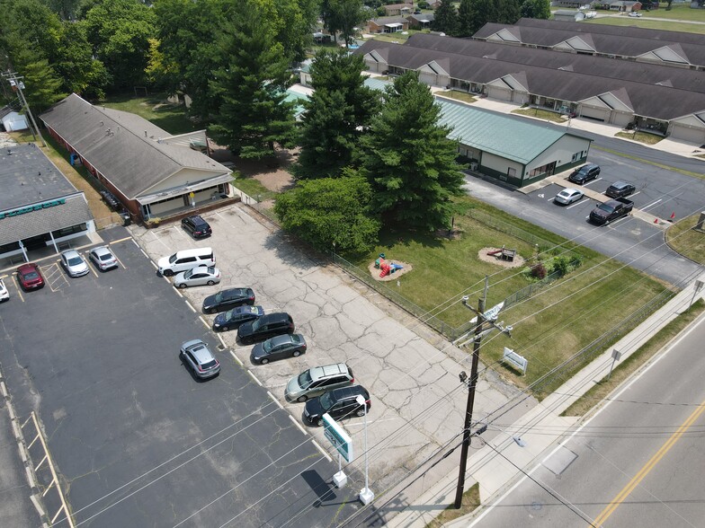 498 S State St, Harrison, OH à vendre - Photo principale - Image 1 de 1