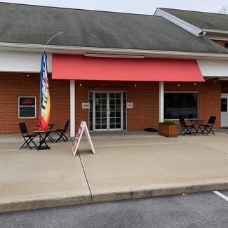 Plus de détails pour 2517 44 Rt, Millbrook, NY - Commerce de détail à vendre