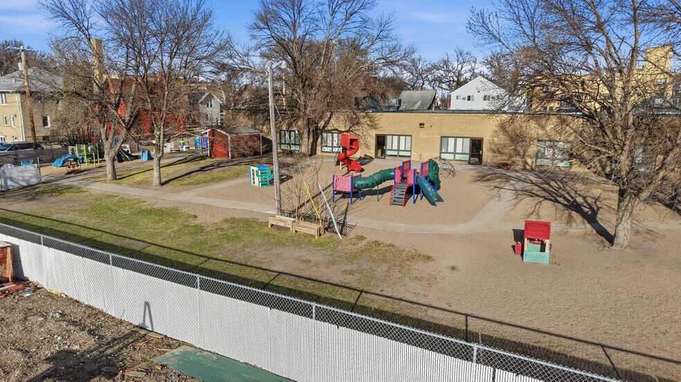 502 7th St N, Fargo, ND à louer - Photo du bâtiment - Image 3 de 16