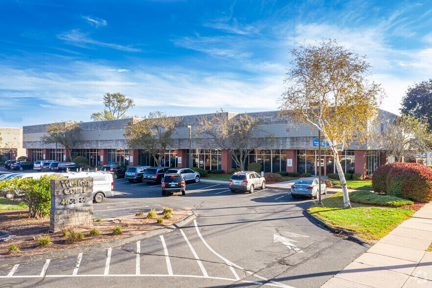 40 Weston St, Hartford, CT à louer - Photo du bâtiment - Image 3 de 9