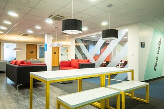 121 Brooker Rd, Waltham Abbey à louer Photo intérieure- Image 2 de 6