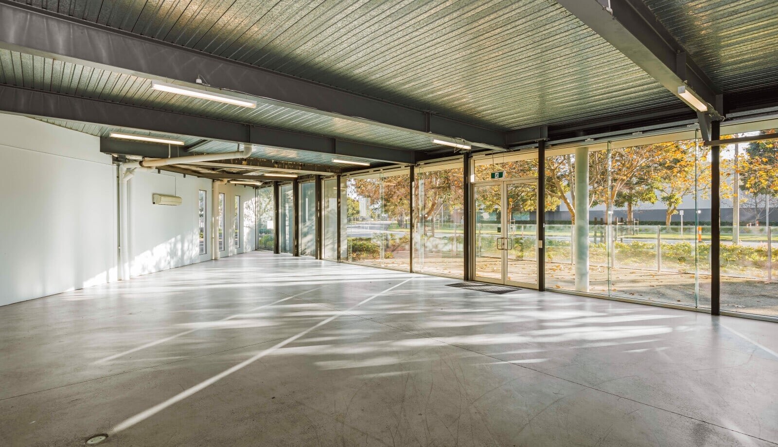 5 Federation Way, Moorabbin Airport for lease Interior Photo- Image 1 of 2